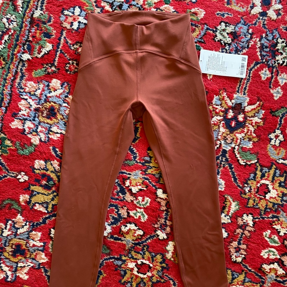 Lululemon Instill Leggings 25” Size 4